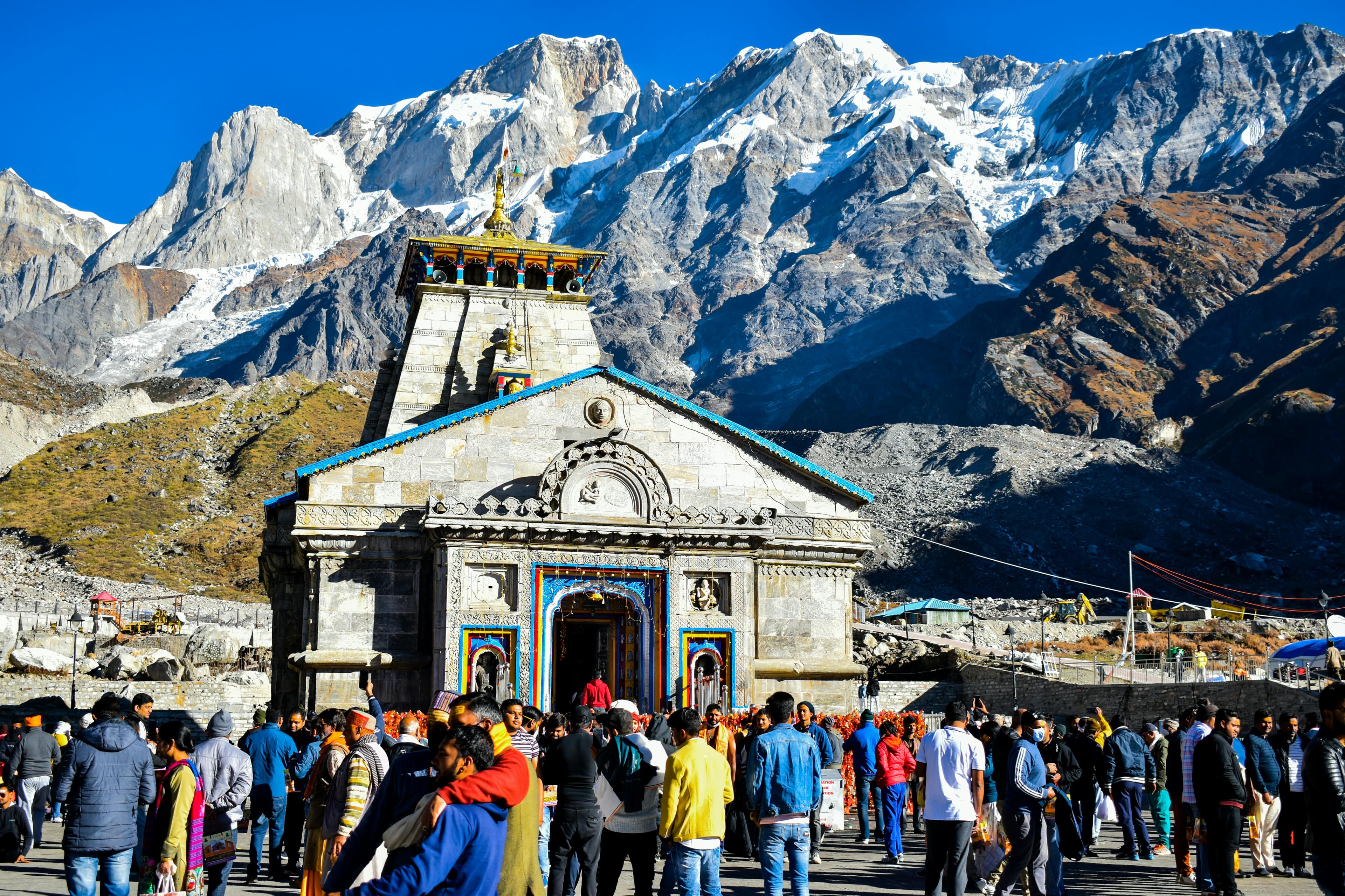 Chardham Yatra group portrait